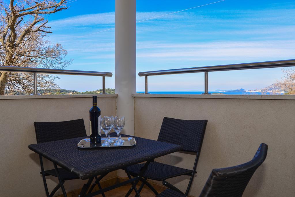 A&M Cavtat Family Apartment - 3 Bedrooms And Free Parking Esterno foto